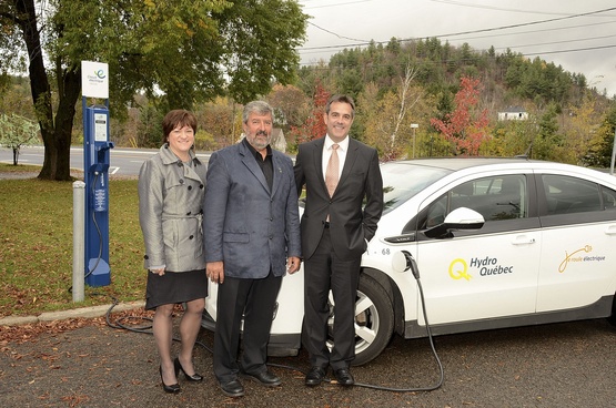 The municipality of Labelle inaugurates its first public charging station